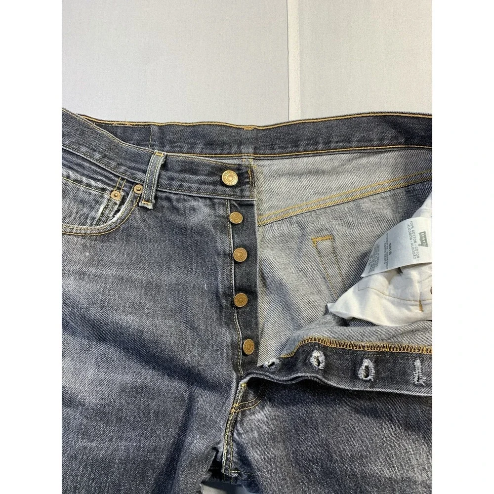 Levi 501 Jeans Adult 38 x 34 Straight Leg Button Fly Black Dark Wash Denim‎ Mens